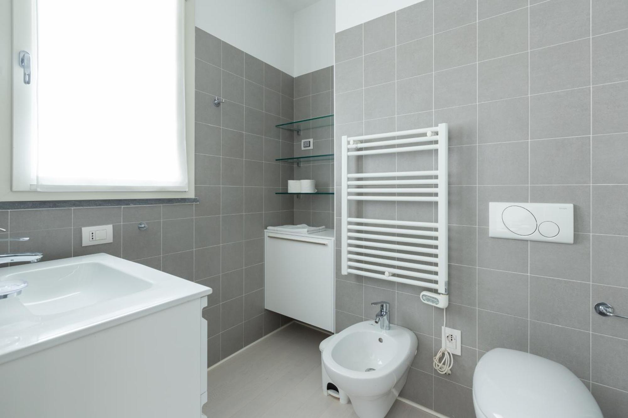 Porta Nuova Bright And Roomy Flat ميلان المظهر الخارجي الصورة